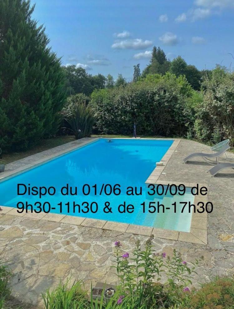 Agreable Petit Gite Avec Piscine Et Jardinet Salies-de-Béarn Exterior foto